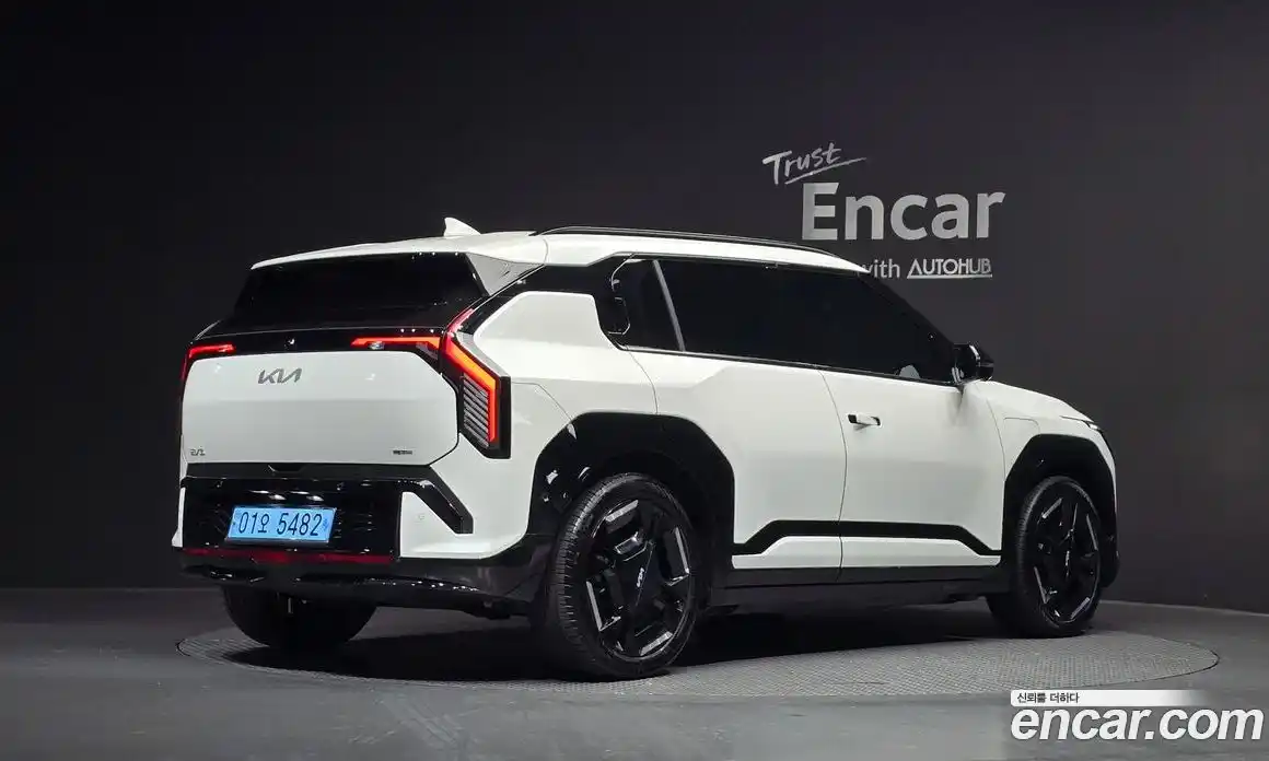 Kia EV3 2025 0.2 Автомат в Москве № 128808, фото 8