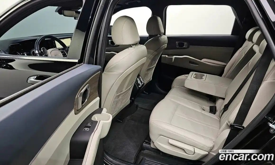 Kia Sorento 2022 1.6 Автомат в Москве № 132380, фото 8