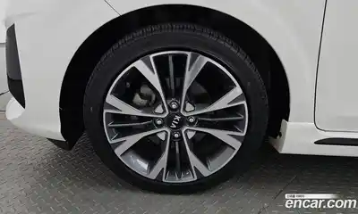 Kia Morning 2021 1.0 Автомат в Москве № 133012, миниатюра 9