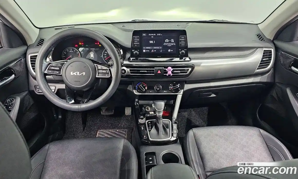 Kia Seltos 2023 1.6 Автомат в Москве № 134050, фото 17