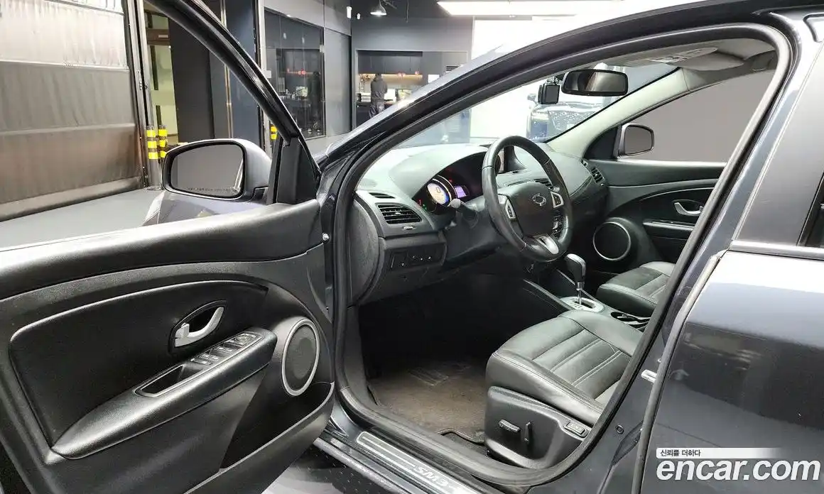 Renault SM3 2014 1.6 Автомат в Москве № 149853, фото 8