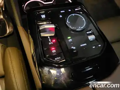 BMW 5-Series 2025 2.0 Автомат в Москве № 153159, миниатюра 11