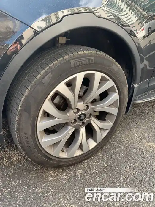 Land Rover Discovery 2018 2.0 Автомат в Москве № 156259, фото 16