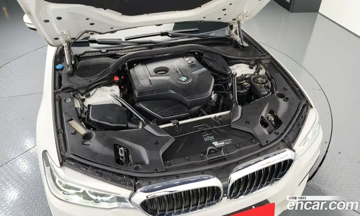 BMW 5-Series 2017 2.0 Автомат в Москве № 159389, фото 13