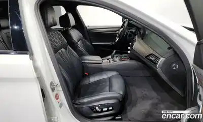 BMW 5-Series 2017 2.0 Автомат в Москве № 159389, миниатюра 7