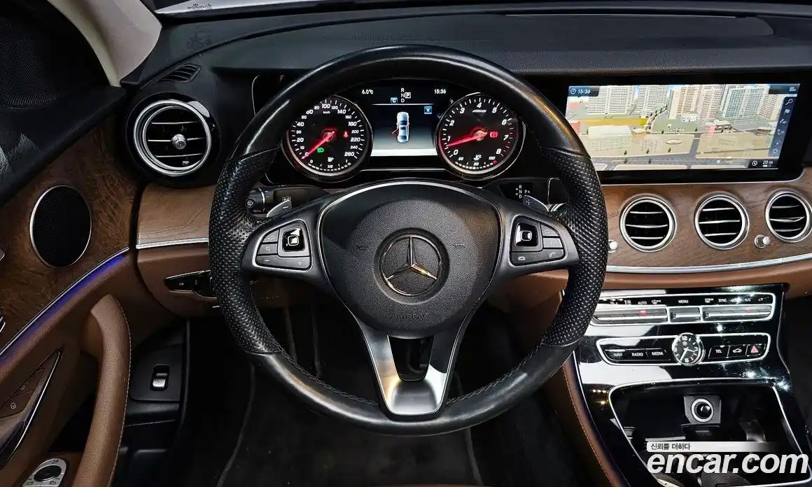 Mercedes-Benz E-Class 2018 2.0 Автомат в Москве № 161029, фото 13