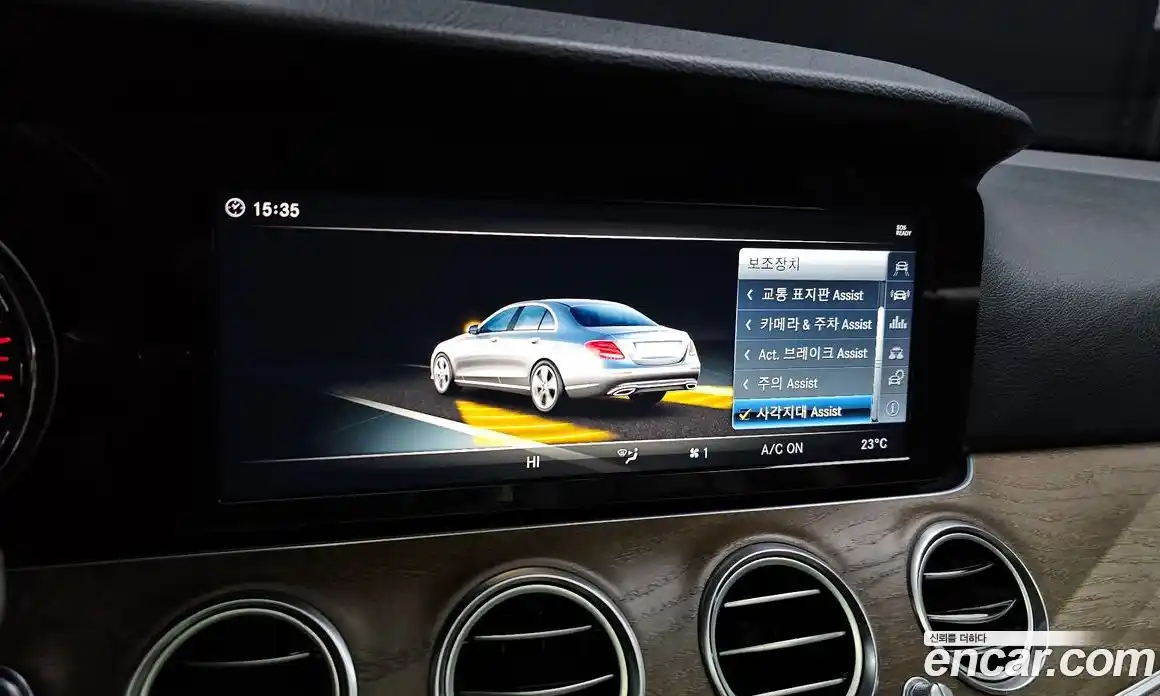 Mercedes-Benz E-Class 2018 2.0 Автомат в Москве № 161029, фото 16