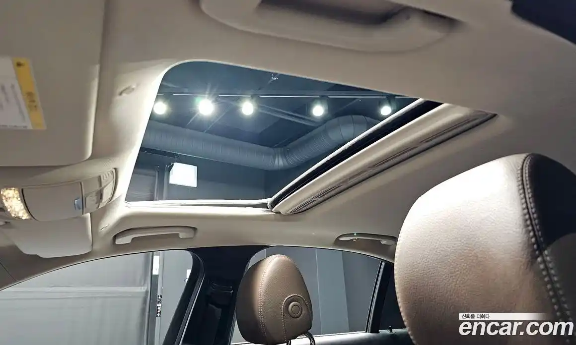 Mercedes-Benz E-Class 2018 2.0 Автомат в Москве № 161029, фото 17