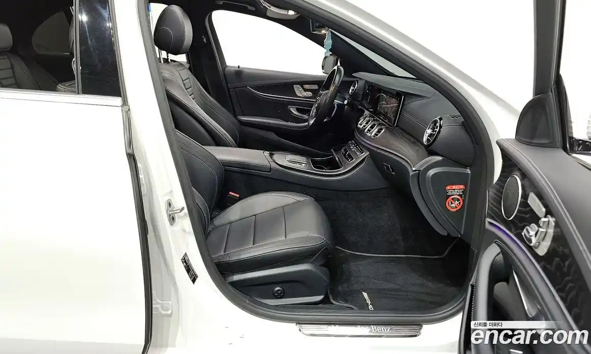 Mercedes-Benz E-Class 2021 1.9 Автомат в Москве № 161187, фото 11