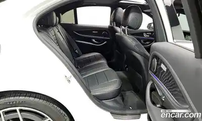 Mercedes-Benz E-Class 2021 1.9 Автомат в Москве № 161187, миниатюра 12