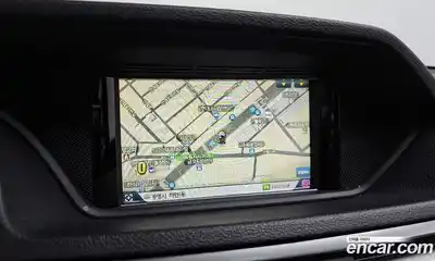 Mercedes-Benz E-Class, 2010