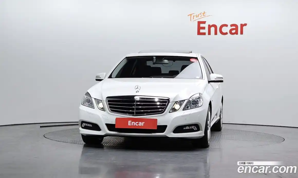 Mercedes-Benz E-Class 2010 1.8 Автомат в Москве № 161459, фото 19