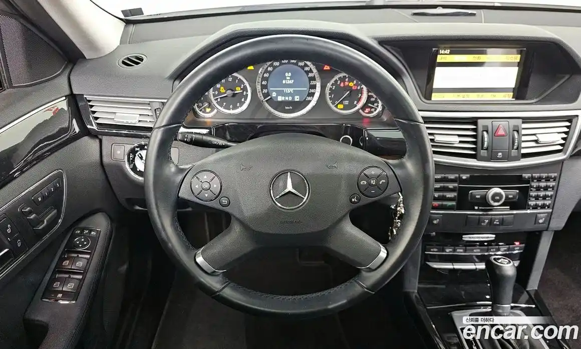 Mercedes-Benz E-Class 2010 1.8 Автомат в Москве № 161459, фото 5