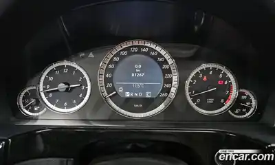 Mercedes-Benz E-Class 2010 1.8 Автомат в Москве № 161459, миниатюра 10