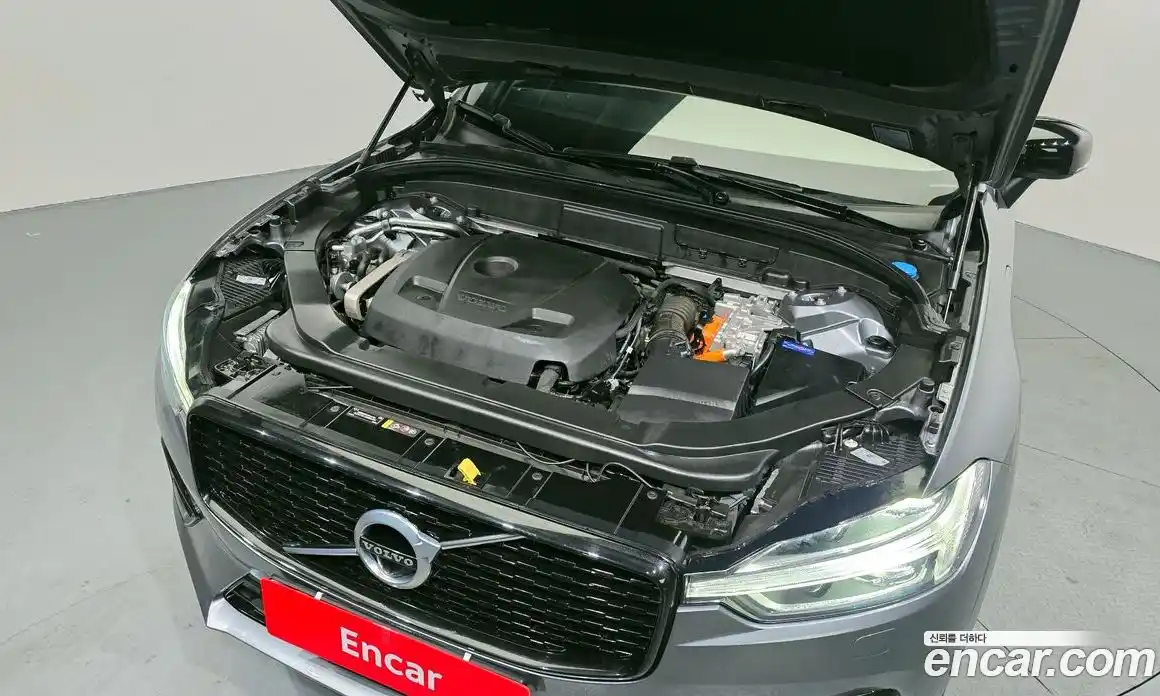 Volvo XC60 2021 2.0 Автомат в Москве № 164439, фото 14