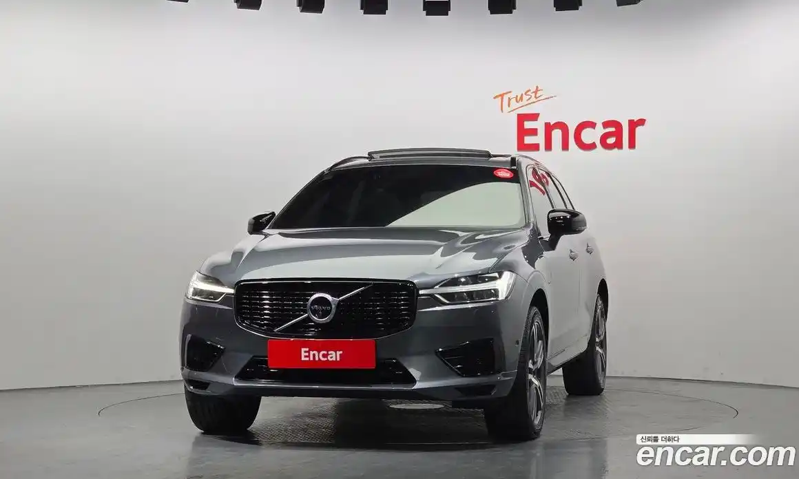 Volvo XC60 2021 2.0 Автомат в Москве № 164439, фото 17