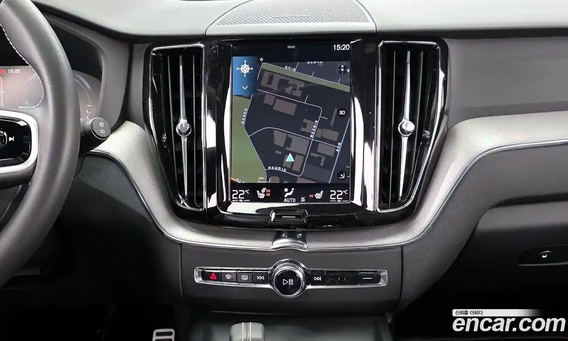 Volvo XC60 2021 2.0 Автомат в Москве № 164439, фото 18