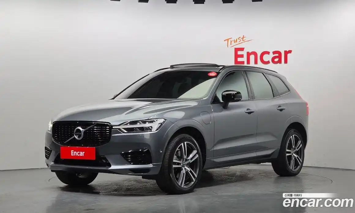 Volvo XC60 2021 2.0 Автомат в Москве № 164439, фото 10