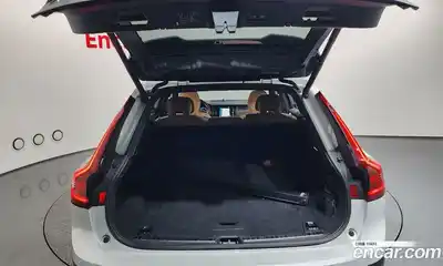 Volvo V90 2021 2.0 Автомат в Москве № 164441, миниатюра 2