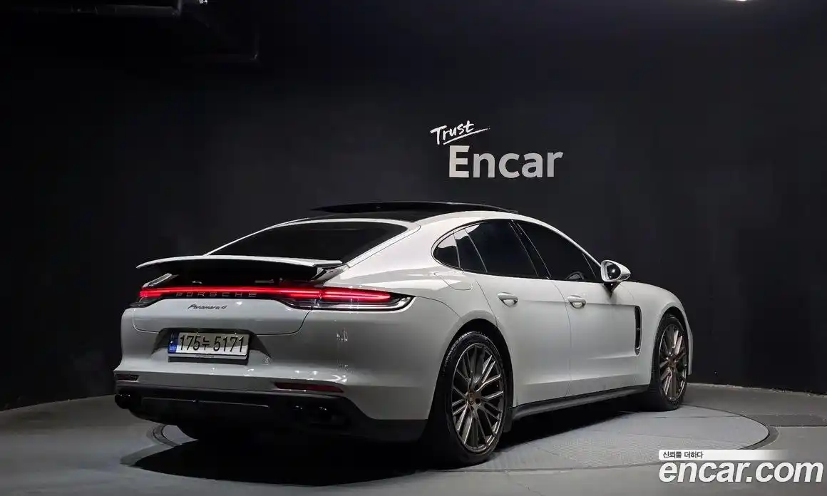 Porsche Panamera 2023 2.9 Автомат в Москве № 165054, фото 4
