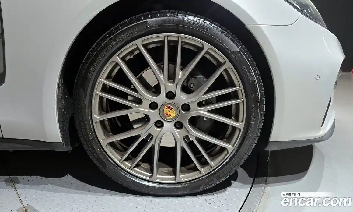 Porsche Panamera 2023 2.9 Автомат в Москве № 165054, фото 6