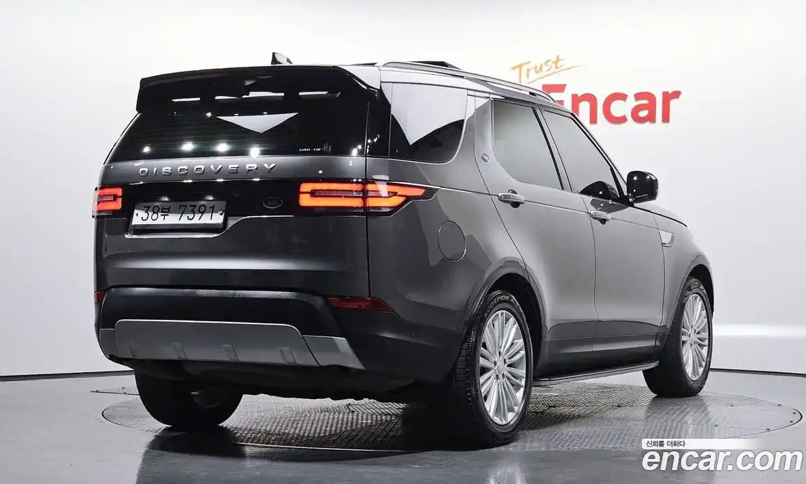 Land Rover Discovery 2019 3.0 Автомат в Москве № 166686, фото 13