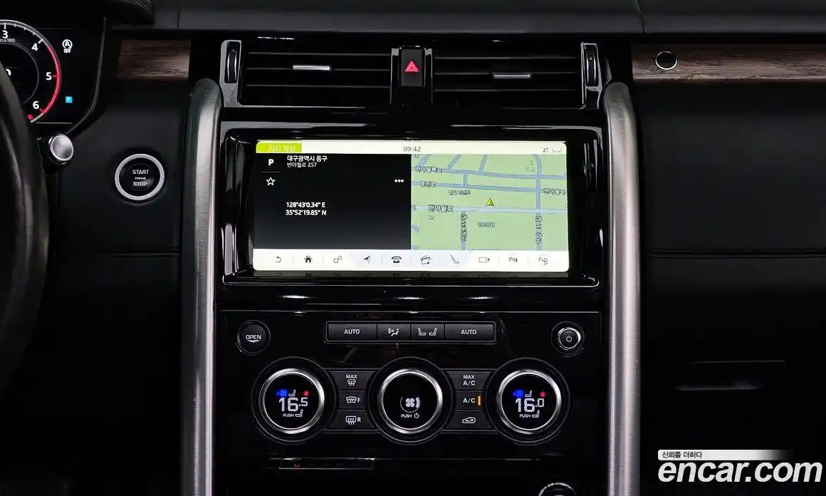 Land Rover Discovery 2019 3.0 Автомат в Москве № 166686, фото 17