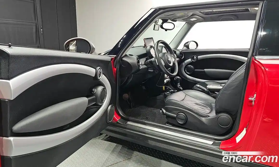 Mini Cooper 2007 1.6 Автомат в Москве № 167264, фото 9