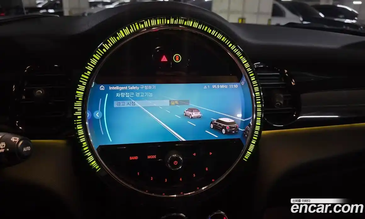 Mini Cooper 2024 1.5 Автомат в Москве № 167430, фото 16