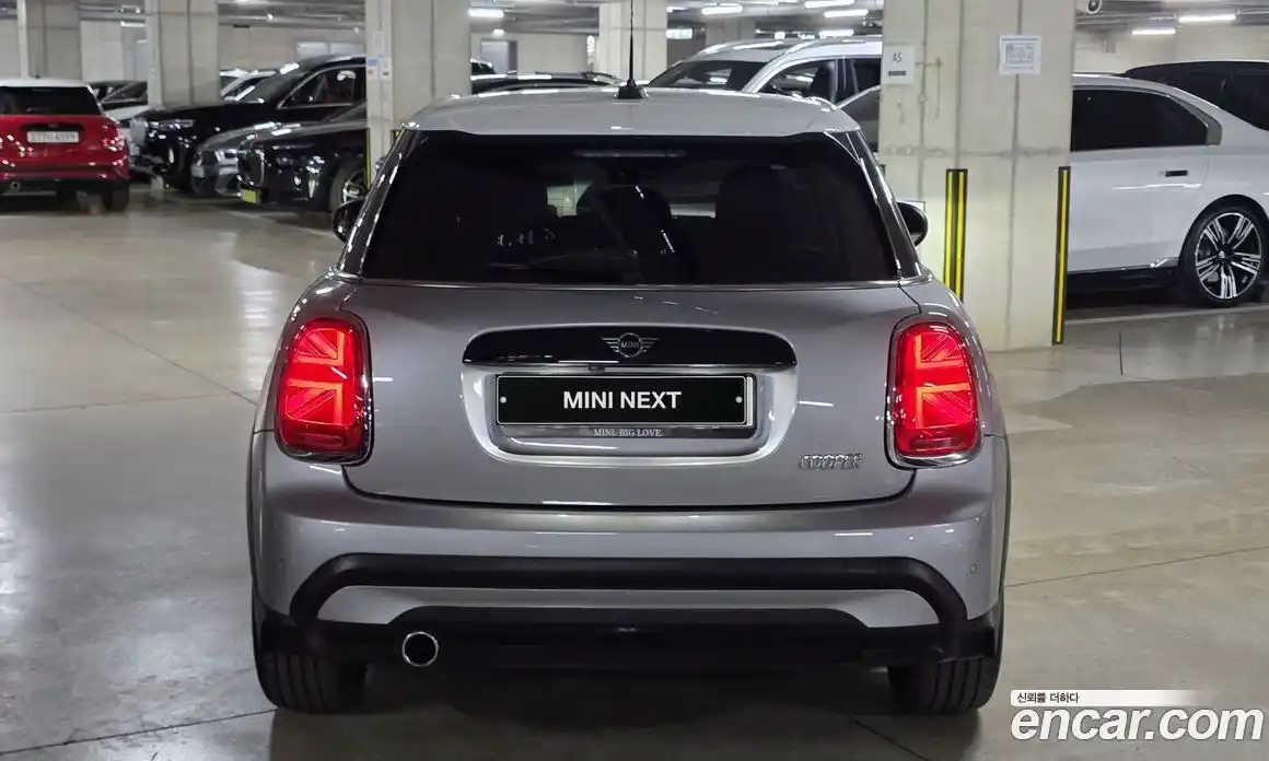 Mini Cooper 2024 1.5 Автомат в Москве № 167430, фото 4