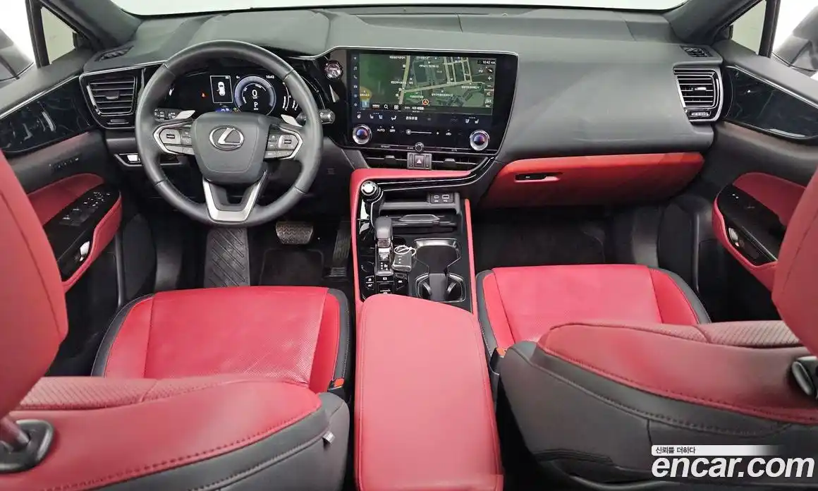 Lexus NX 2025 2.5 Автомат в Москве № 168036, фото 3