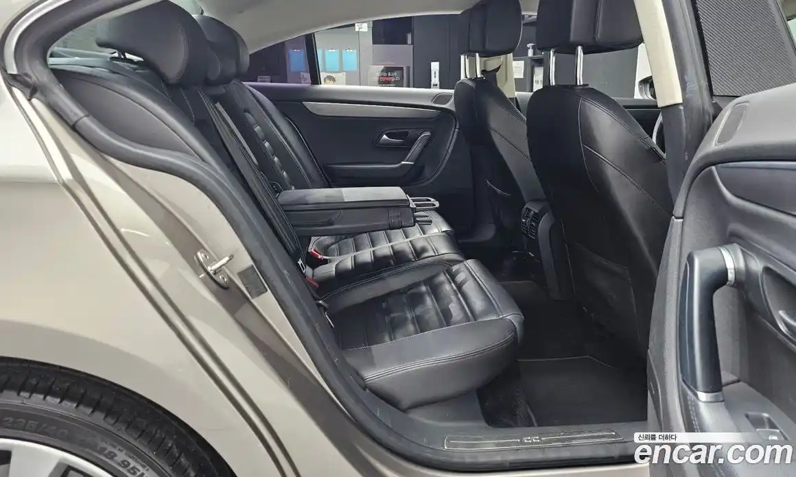 Volkswagen CC 2015 2.0 Автомат в Москве № 168842, фото 13