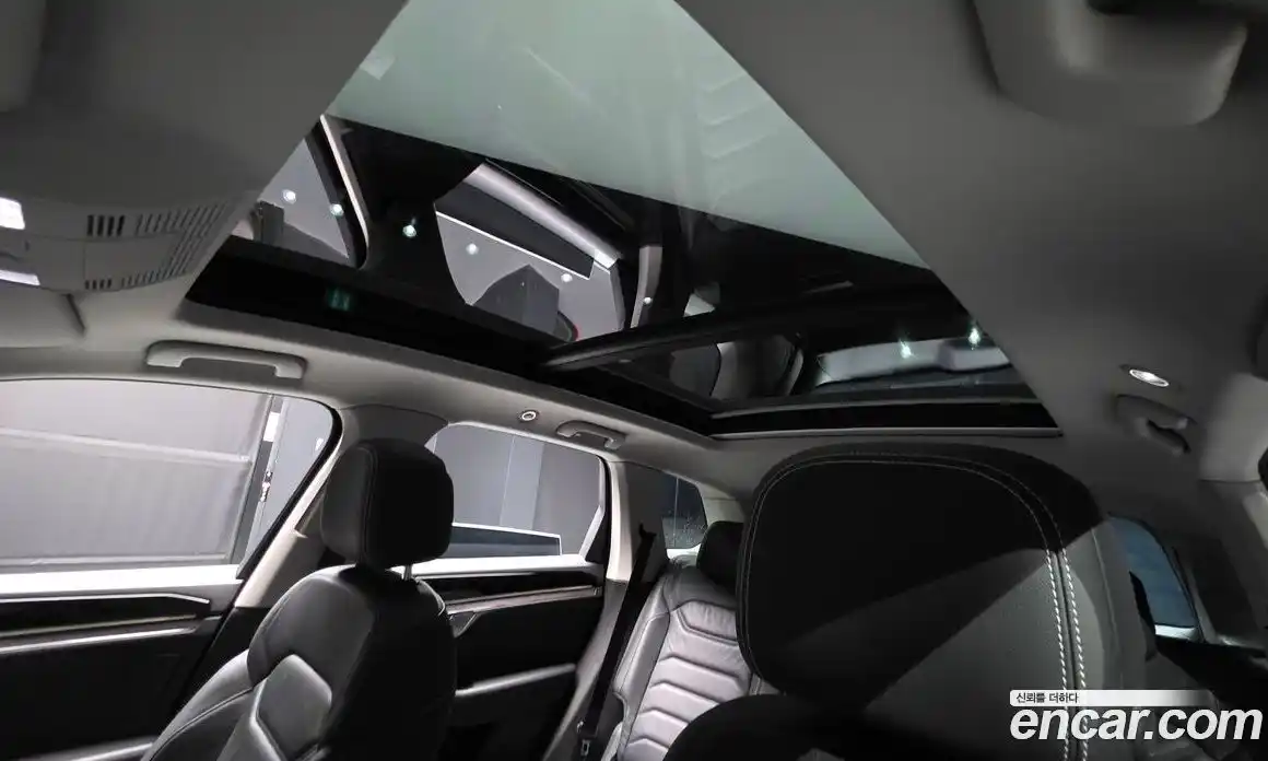 Volkswagen Touareg 2020 3.0 Автомат в Москве № 168950, фото 13