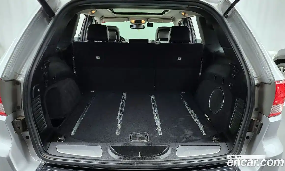 Jeep Cherokee 2013 3.0 Автомат в Москве № 169894, фото 20