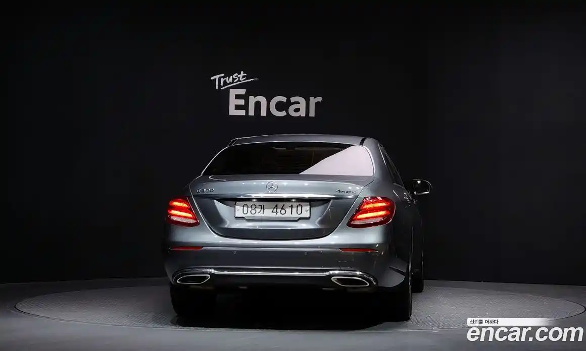 Mercedes-Benz E-Class 2019 2.0 Автомат в Москве № 179884, фото 14