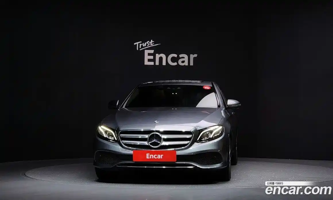 Mercedes-Benz E-Class 2019 2.0 Автомат в Москве № 179884, фото 18