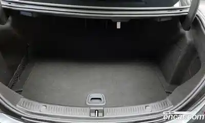 Mercedes-Benz E-Class 2019 2.0 Автомат в Москве № 179884, миниатюра 4