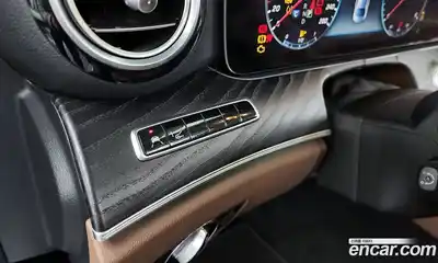 Mercedes-Benz E-Class 2019 2.0 Автомат в Москве № 179884, миниатюра 10