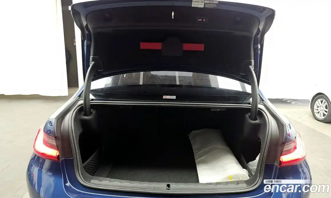 BMW 3-Series 2022 2.0 Автомат в Москве № 187366, фото 13