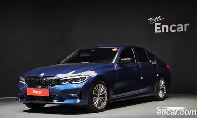 BMW 3-Series 2022 2.0 Автомат в Москве № 187366, миниатюра 2