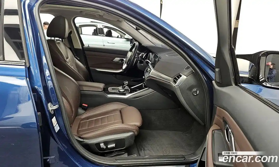 BMW 3-Series 2022 2.0 Автомат в Москве № 187366, фото 3