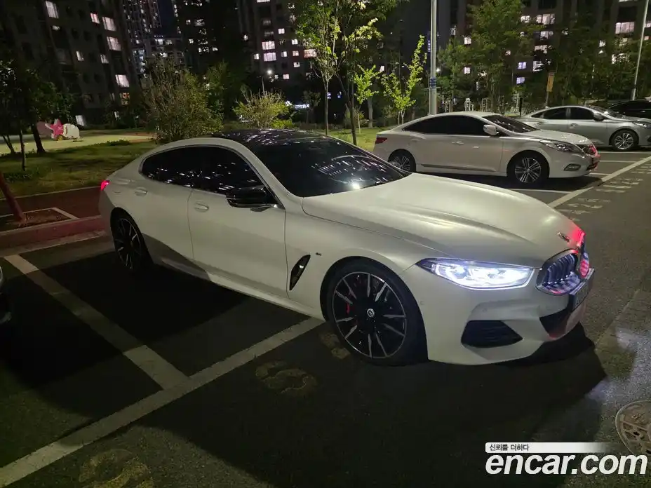 BMW 8-Series 2023 4.4 Автомат в Москве № 187892, фото 3