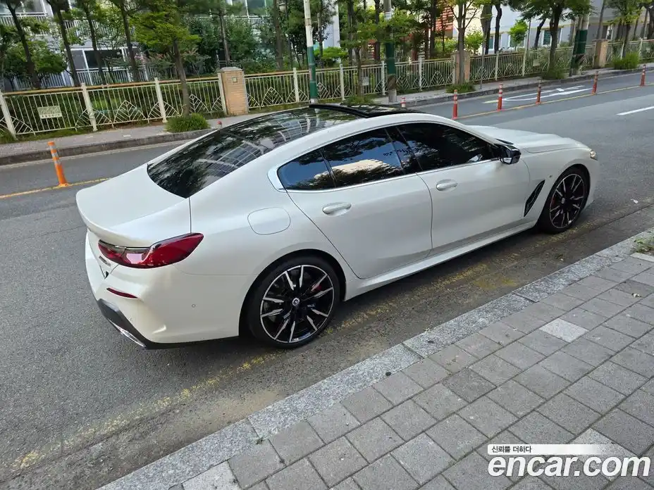 BMW 8-Series 2023 4.4 Автомат в Москве № 187892, фото 6