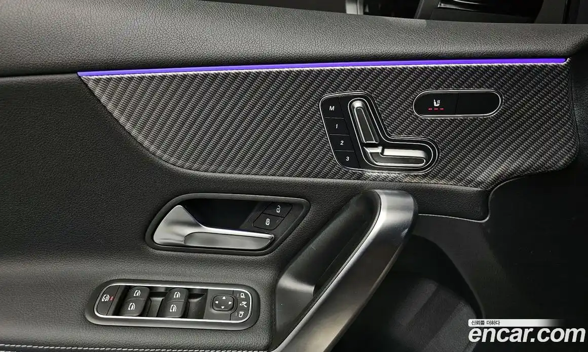 Mercedes-Benz A-Class 2025 2.0 Автомат в Москве № 193529, фото 12