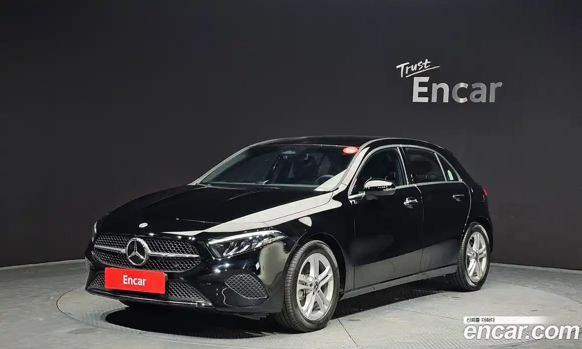 Mercedes-Benz A-Class 2025 2.0 Автомат в Москве № 193529, фото 15