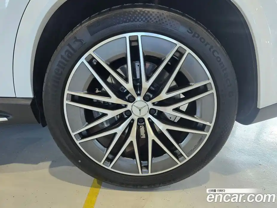 Mercedes-Benz GLE-Class 2025 3.0 Автомат в Москве № 193777, фото 19