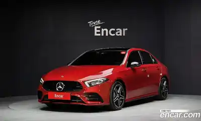 Mercedes-Benz A-Class 2023 2.0 Автомат в Москве № 193961, миниатюра 11