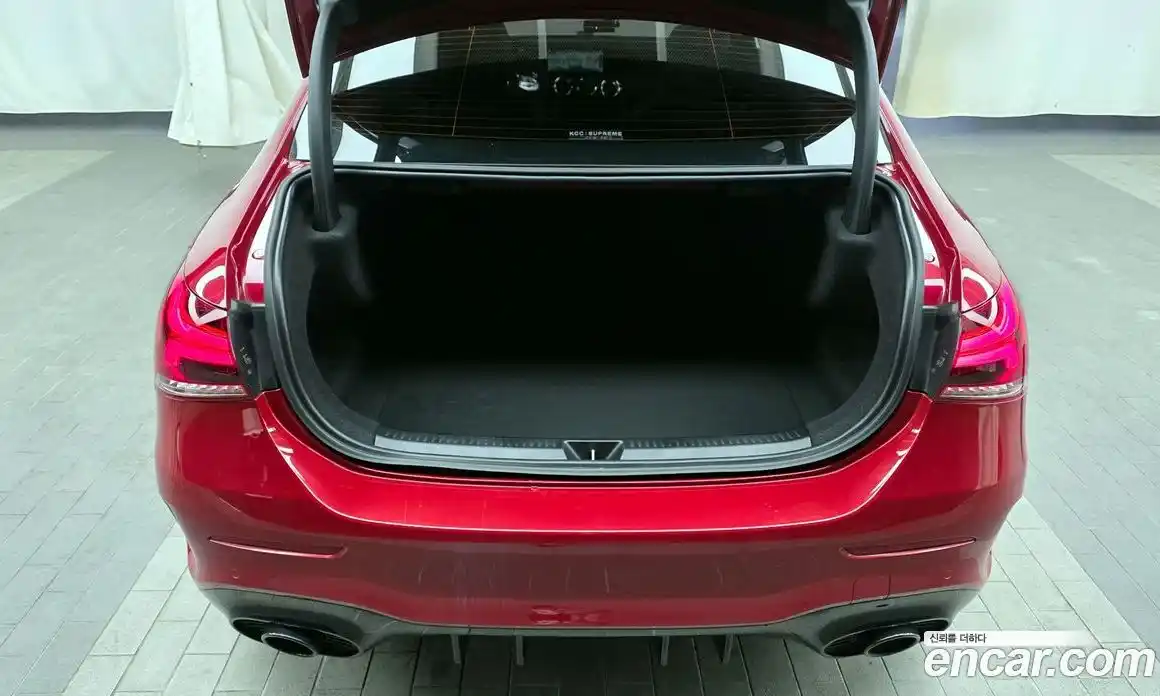 Mercedes-Benz A-Class 2023 2.0 Автомат в Москве № 193961, фото 14