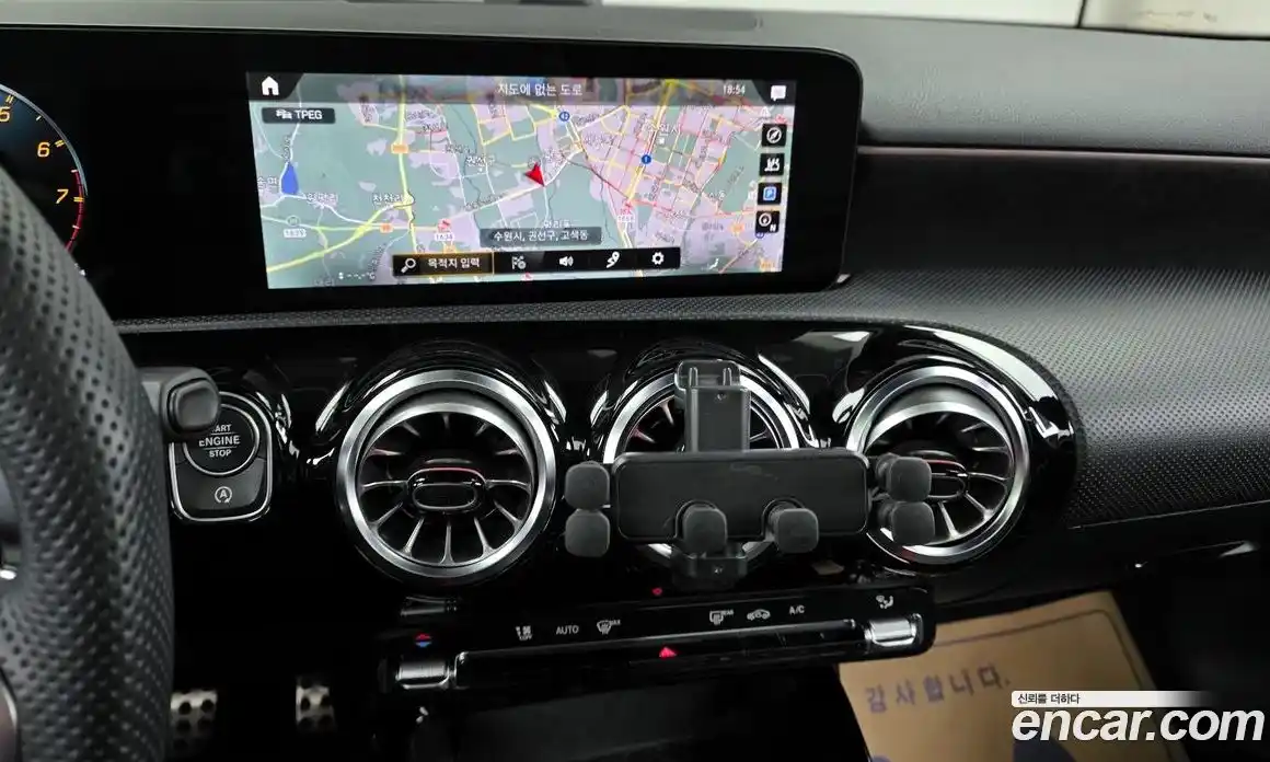 Mercedes-Benz A-Class 2023 2.0 Автомат в Москве № 193961, фото 7