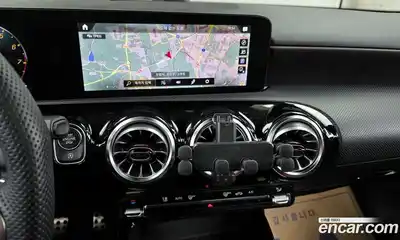 Mercedes-Benz A-Class 2023 2.0 Автомат в Москве № 193961, миниатюра 7